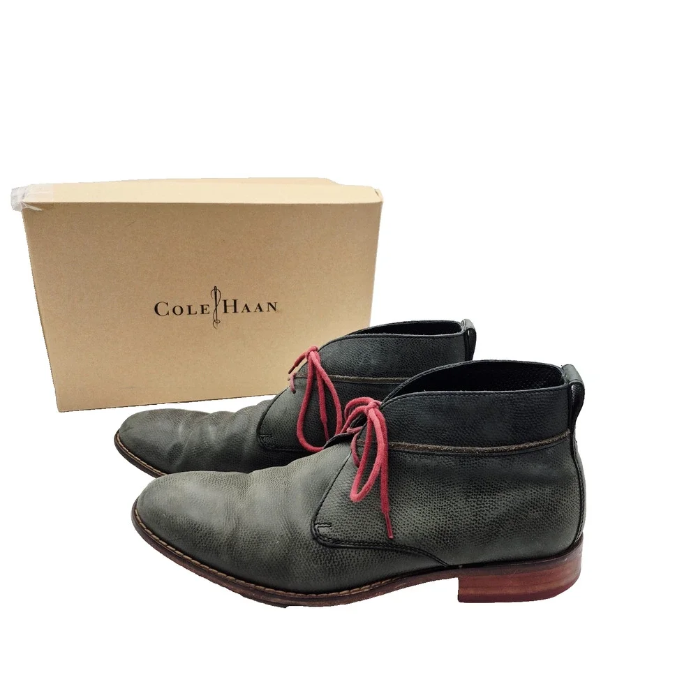 Cole Haan Air Colton Chukka Boots Gray Leather Red Laces Men's Size 10.5 MC09586